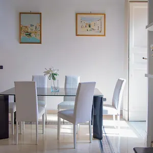 santa-domenica-guest-house.catania-hotels.net/